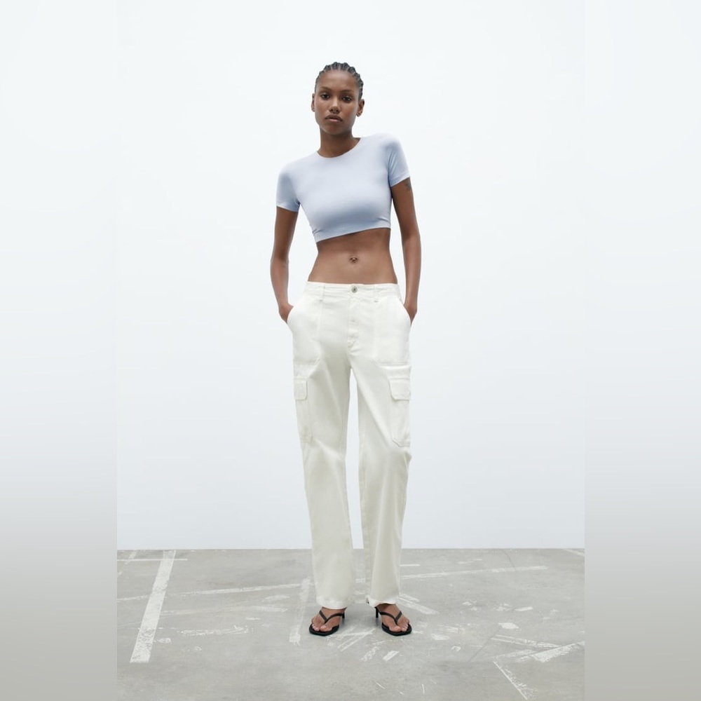 Zara, white cargo pants, NWT, size 6, never worn